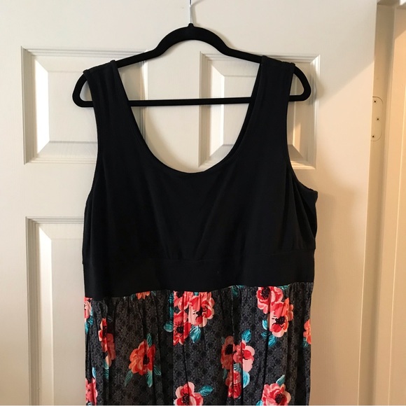 Torrid floral dress - Picture 2 of 7